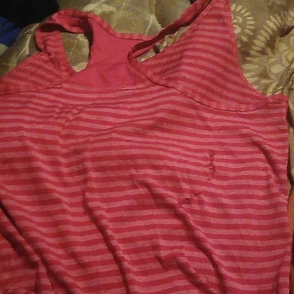 Used women's xl tanktop - Picture 4 of 4